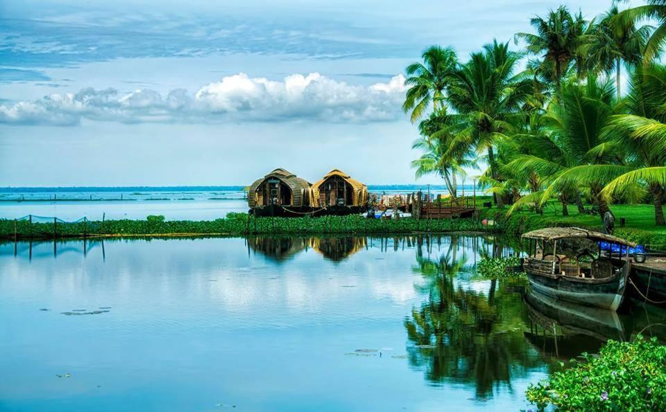 Sea Breeze Beach Home Alappuzha Ngoại thất bức ảnh